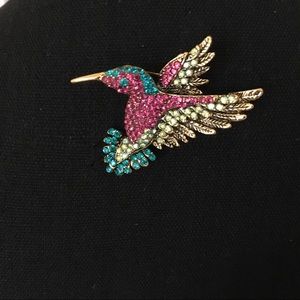 🌷Rhinestone hummingbird brooch or necklace